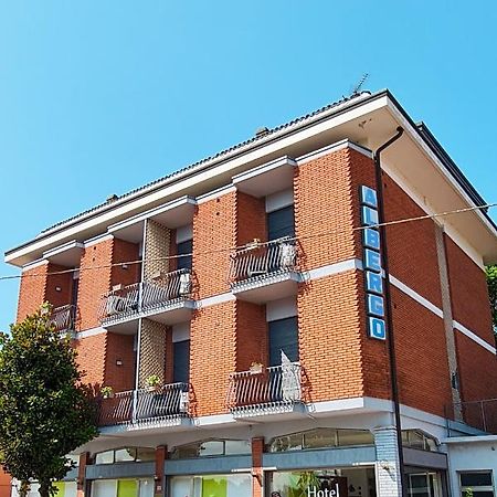 4 Venti Hotel Curtatone Bagian luar foto